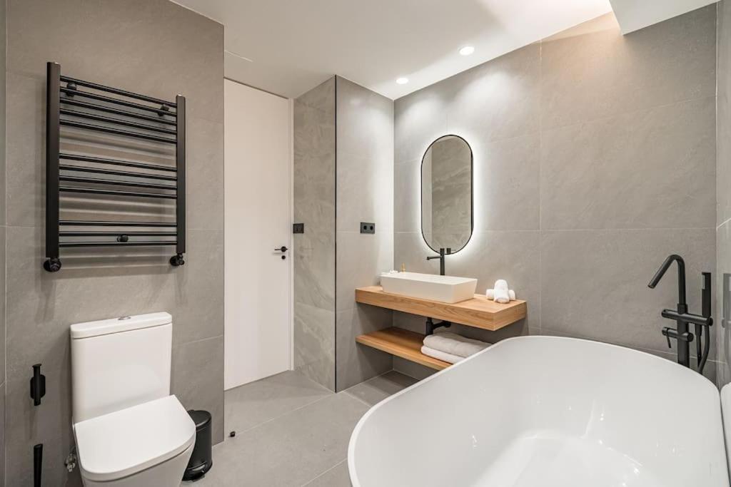 Puerta Del Sol 3Br 3Bh Apartment Madrid Luaran gambar